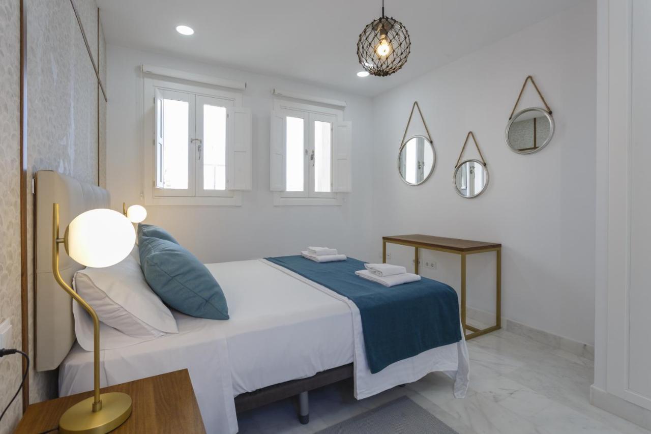 Apartamentos La Brujula By Cadizrentals Экстерьер фото